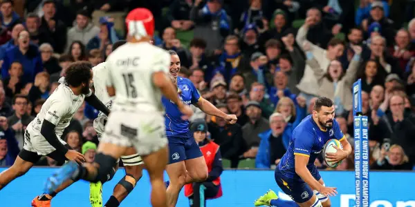 Leinster Secures First URC Victory of the Season with Dominant Win Over Sharks