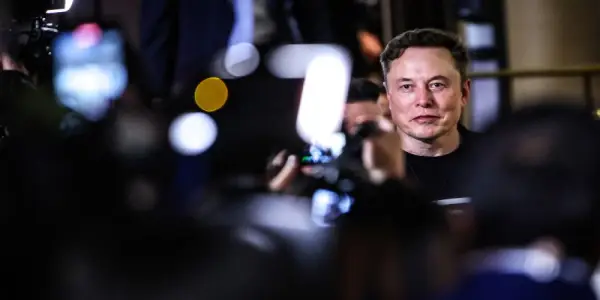 Trump's Executive Order Targets Proxy Advisory Firms, Favoring Musk and Corporate Allies