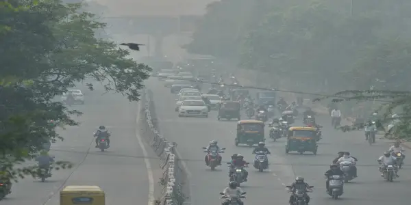 New Delhi Suffers Severe Air Pollution Following Diwali Celebrations