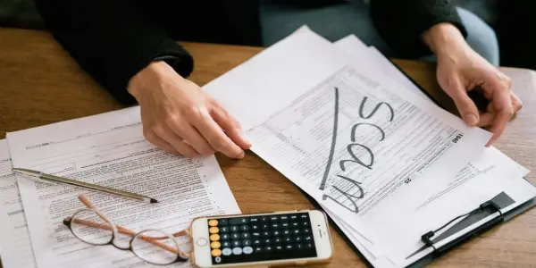 Surge in Tax Season Scams Amid Filing Confusion