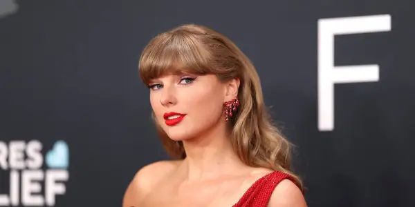 Cambridge Dictionary Names 'Parasocial' as Word of the Year Amid Celebrity Engagements