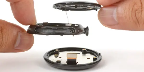 Google's Pixel Watch 4 Designed for Easy Repairs, iFixit Teardown Reveals
