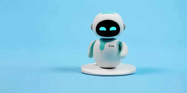 The Eilik Robot: A Playful Addition to Your Holiday Gift List