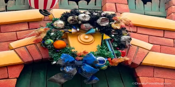 Holiday Transformation: Toontown Celebrates Christmas at Disneyland