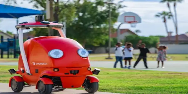DoorDash Unveils Dot: A New Frontier in Automated Food Delivery