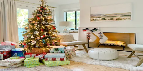 Creative Themes for Holiday Gift Exchanges: 25 Ideas to Inspire Your Celebration