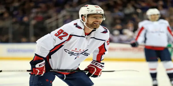 Evgeny Kuznetsov Discusses Decision to Stay in KHL, Dismisses NHL Opportunities