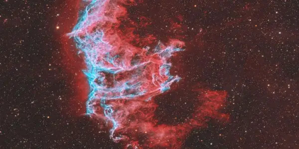 Astrophotographer Captures Stunning Image of Ancient Supernova Remnant in Cygnus Constellation