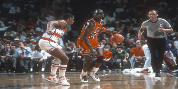 Record-Breaking Sale: Michael Jordan Rookie Card Fetches $2.7 Million