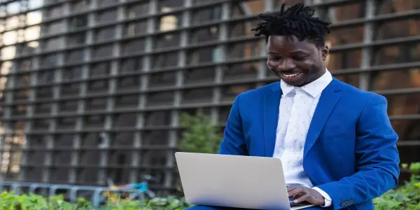 Essential Skills for High-Paying Project Management Roles Exceeding $140,000