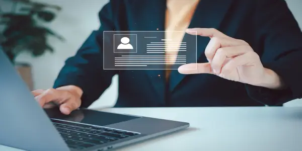 UK Prime Minister Starmer Urged to Clarify Digital ID Plans Amid Focus on AI
