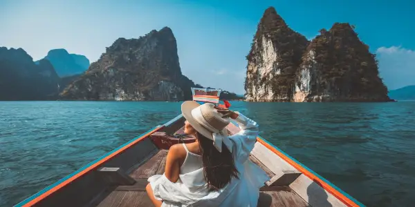 The Shift in Gifting: Ultra-Wealthy Favor Personalized Travel Experiences Over Material Goods