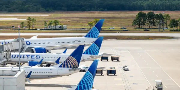 FAA Flight Reductions: What Travelers Need to Know About Upcoming Airport Experiences