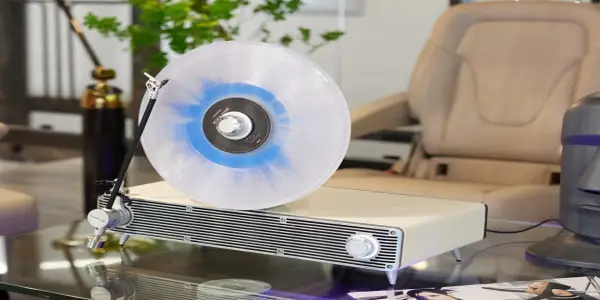 Innovative Vertical Turntable Transforms Vinyl into Wall Art
