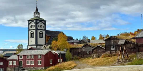 Røros: A Model of Sustainable Tourism in a Historic Norwegian Mining Town