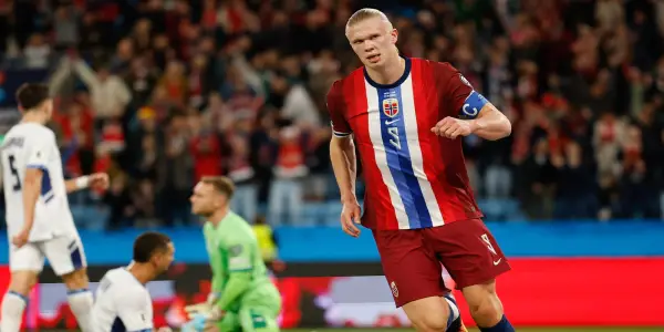 Haaland's Hat-Trick Powers Norway to Dominant Win Over Israel Amid Protests
