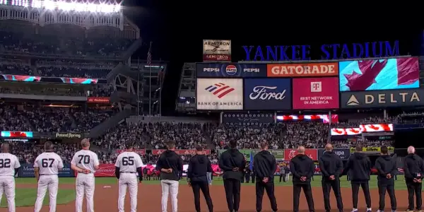 Yankees Fans Boo 'O Canada' During Blue Jays Playoff Game in New York