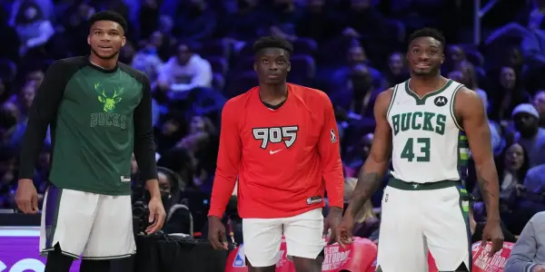 Milwaukee Bucks Sign Giannis Antetokounmpo's Brother Alex in Bid to Retain Star Player