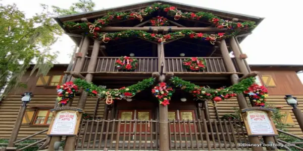 Disney World Launches Reservations for Holiday Sleigh Rides