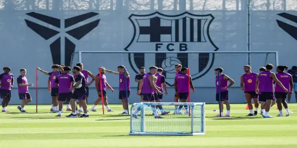 Lamine Yamal's Absence from Barcelona Training Raises Doubts Ahead of Valencia Match