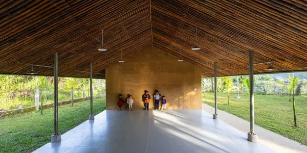 VTN Architects Completes Nuoc Ui School in Central Vietnam