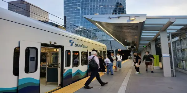 Seattle's Link Light Rail Surges Ahead to Become the Busiest in the U.S.
