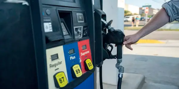 Federal Authorities Urge States to Investigate Illegal Practices Behind Rising Gas Prices